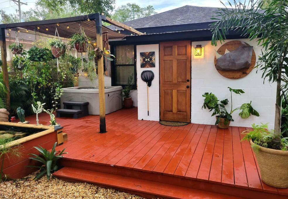 Cozy Af Jungle-House Hideaway Villa Tampa Exterior photo